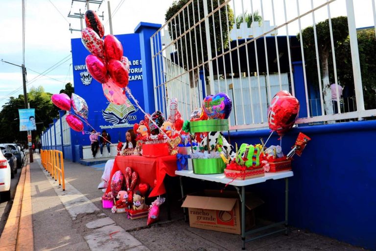 ¡San Valentín se digitaliza! Centennials transforman el consumo del 14 de febrero; priorizan tecnología sobre regalos tradicionales, asegura experta