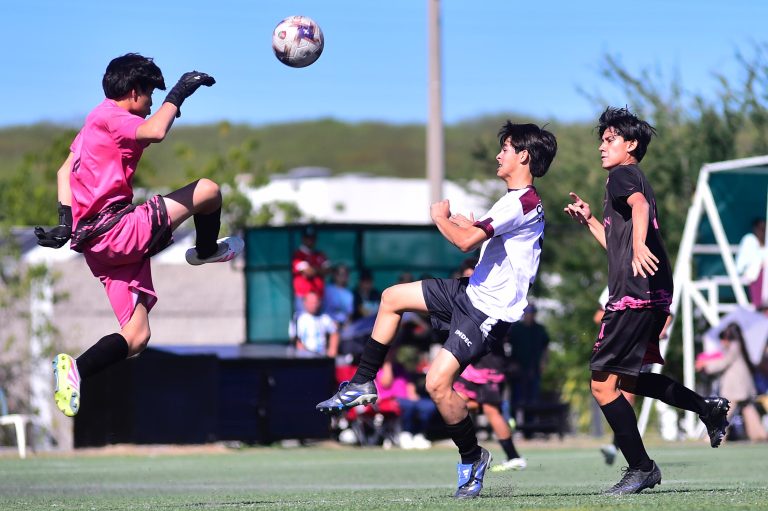Domina Culiacán Copa CONADE de Futbol