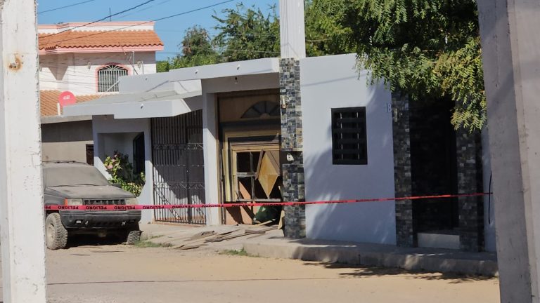 Grupo armado arroja explosivo en una casa de la Colonia las Cucas |VIDEO