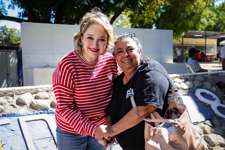 b122aba4-b701-41e7-84f0-1e698f965288