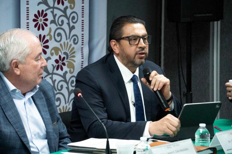 Productores Sinaloenses y compradores avanzan en acuerdos para la comercialización del maíz al fijar Base