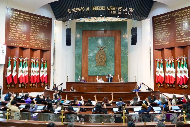 Mujeres Parlamentarias visibilizan problemáticas de su gremio