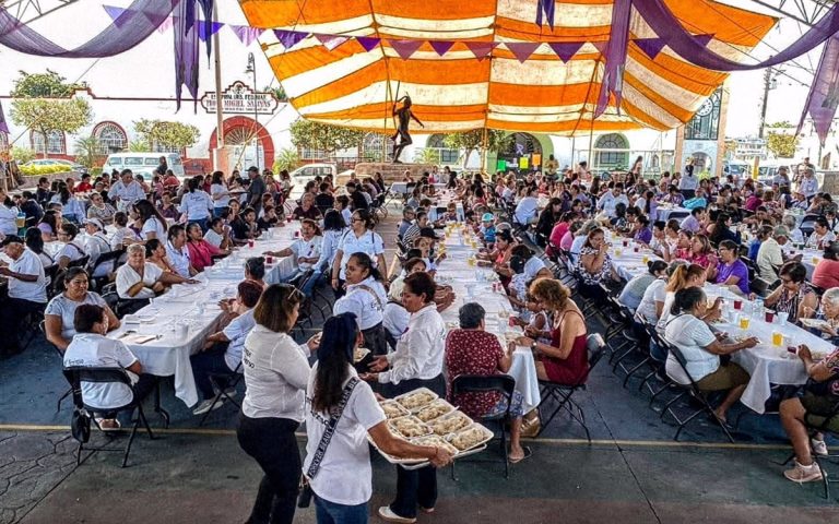 Autoridades reportan 60 personas intoxicadas en desayuno del 8M en Tlaquiltenango, Morelos