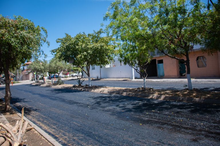 Culiacán mejora su infraestructura vial con jornadas simultáneas de reencarpetado