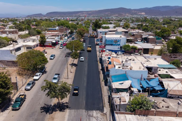 Más calles renovadas: avanza el reencarpetado en Culiacán
