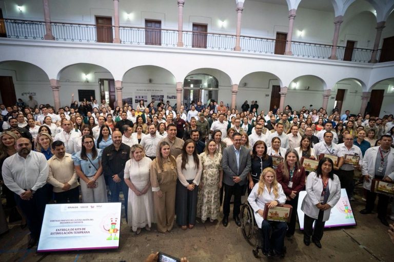 Sinaloa cumple con el pacto con la primera infancia a través de la entrega de Kits de Estimulación Temprana; Culiacán respalda estrategia