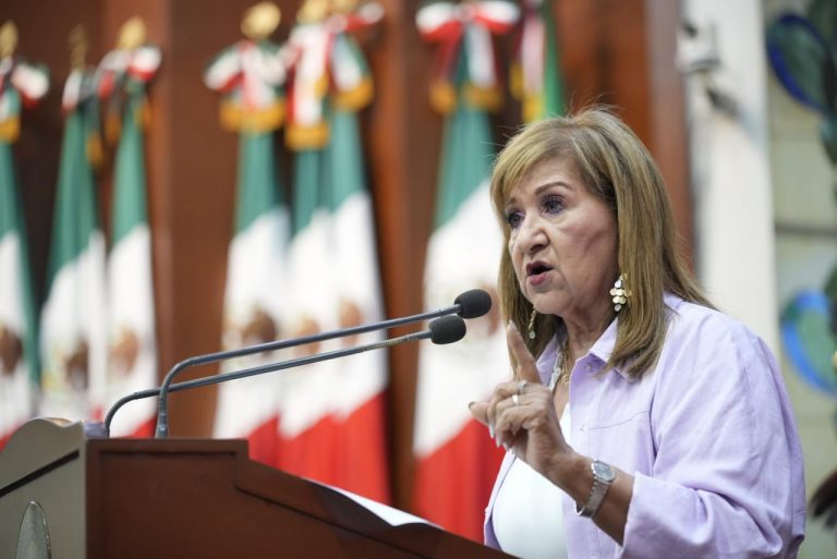 Lenguaje incluyente en Constitución local visibiliza a mujeres: Tere Guerra y Serapio Vargas