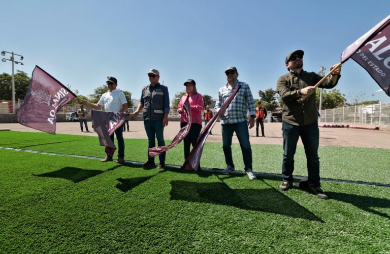 Gobernadora Yeraldine Bonilla supervisa obras de rehabilitación de unidades deportivas populares