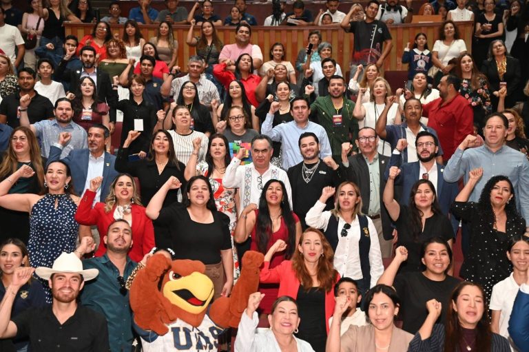 Encabeza el Rector Jesús Madueña la culminación del exitoso Segundo Concurso Estatal “Brillando con la UAS: Visión 2029”, en el marco del FIUC 2026