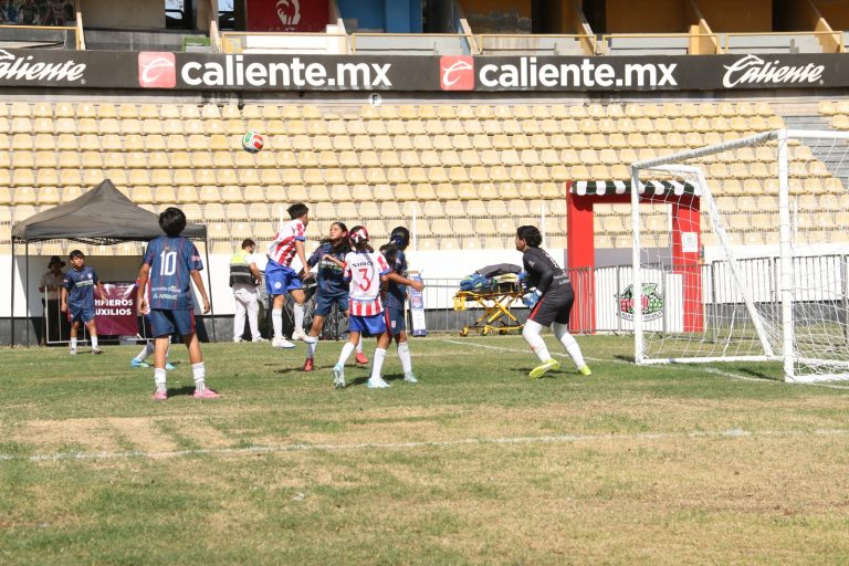 Inicia el Mundialito Culiacán 2026 con muchos goles y grandes atajadas