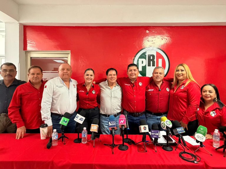 Mientras Morena se desmorona, México se “desmorena”