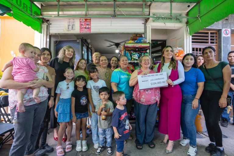 "Este apoyo está llegando a las manos correctas": Ana Miriam Ramos al entregar cheque a Mujeres Emprendedoras por el Bienestar