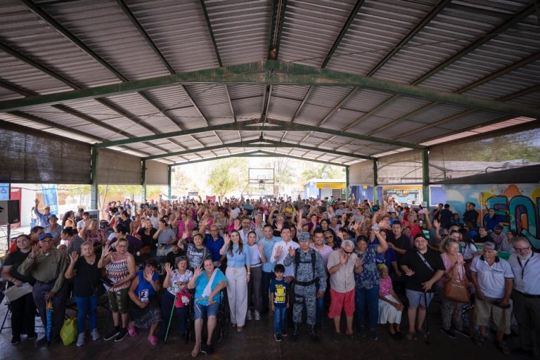 Ayuntamiento de Culiacán y Sistema DIF, ofrecen Jornada de Salud y Servicios en la colonia Los Huertos