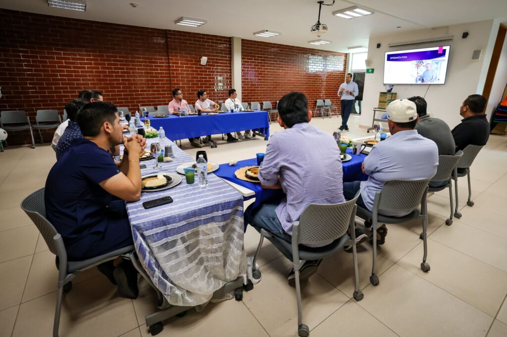Con conferencia sobre cáncer de próstata DIF Sinaloa promueve el cuidado a la salud masculina