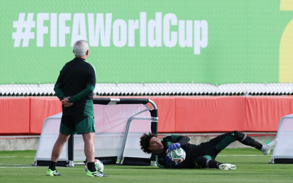 Mundial 2026: Alista Javier Aguirre cambios ante República Checa